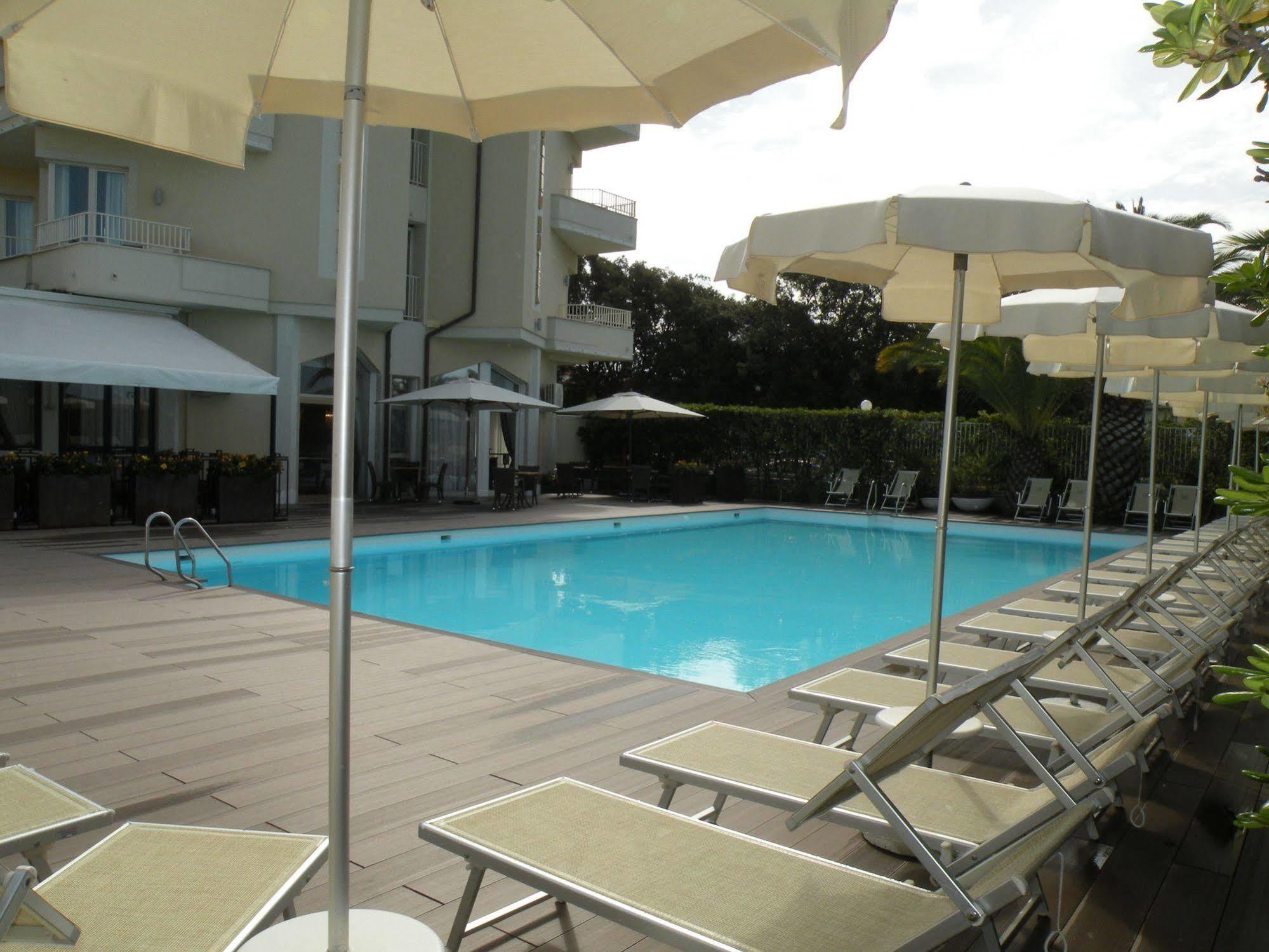 Grand Hotel Forte dei Marmi Luaran gambar